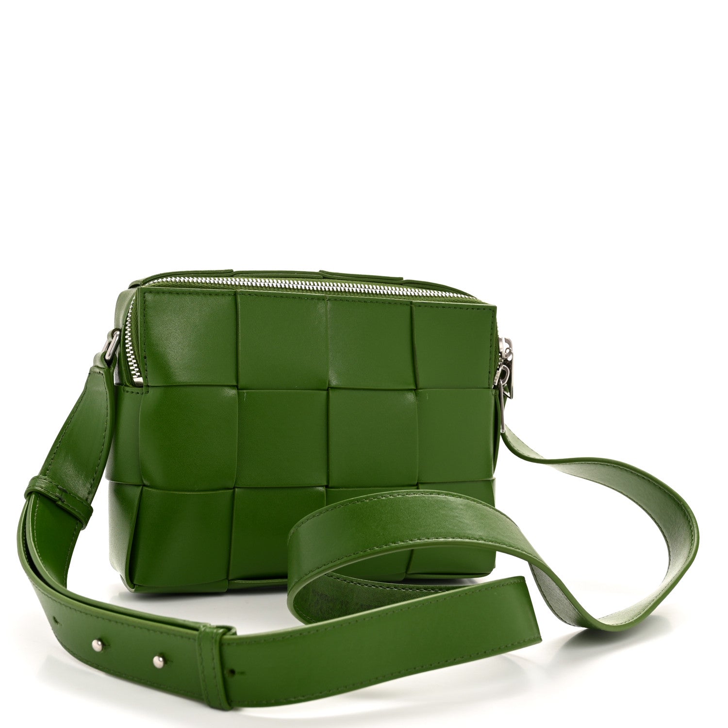 Bottega Veneta Calfskin Maxi Intrecciato Cassette Camera Bag Avocado 3 of 11