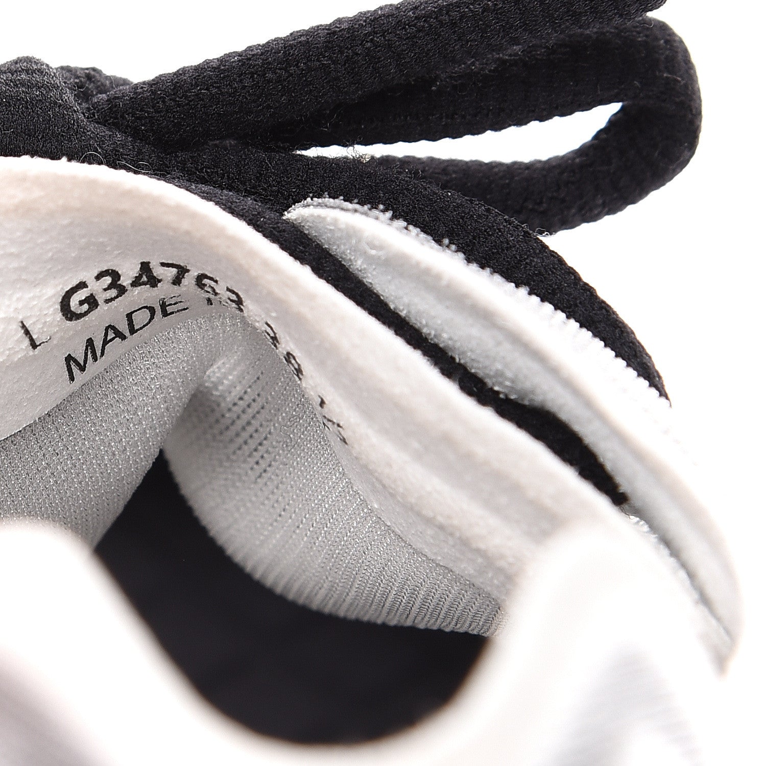 Chanel Calfskin Mesh Lycra Womens Logo Sneakers 38.5 White Black 7 of 7