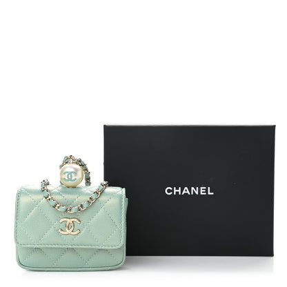 Chanel Iridescent Caviar Quilted Pearl Card Holder On Chain Green 11 of 11