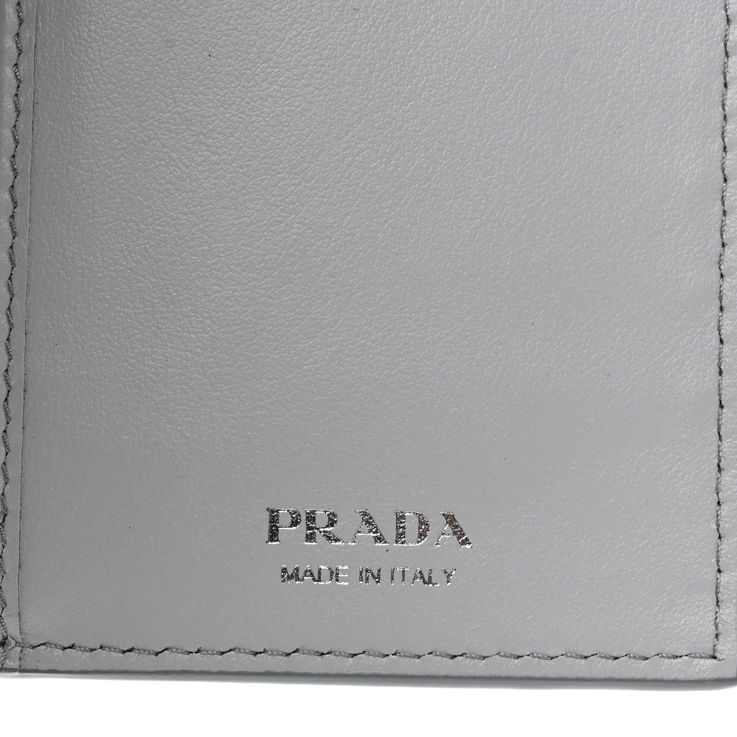 Prada Vitello Daino Wallet Fiordaliso 7 of 9
