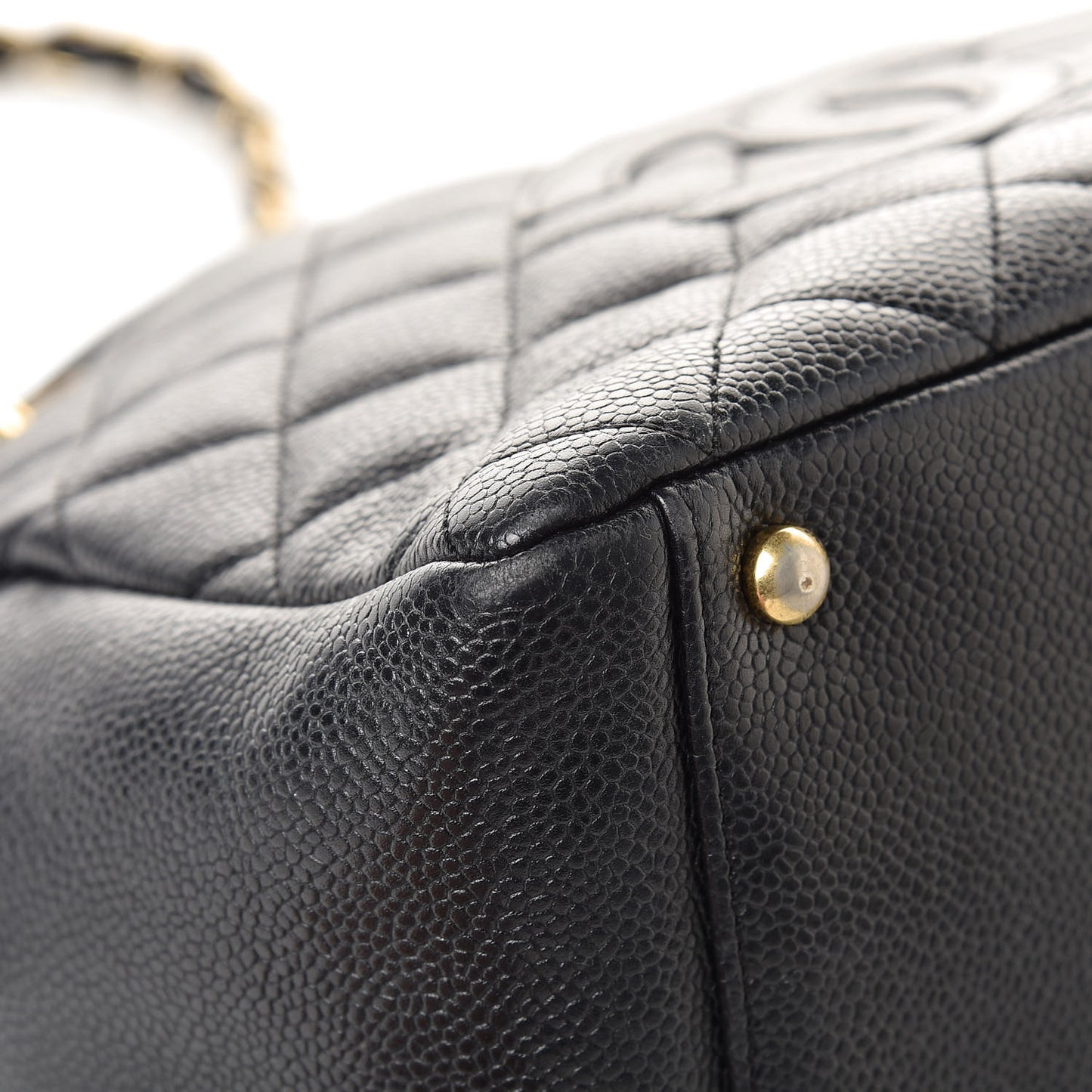Caviar Quilted Petit Timeless Tote PTT Black