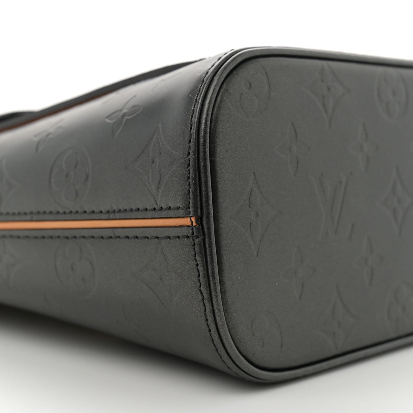 Mat Monogram Willwood Black