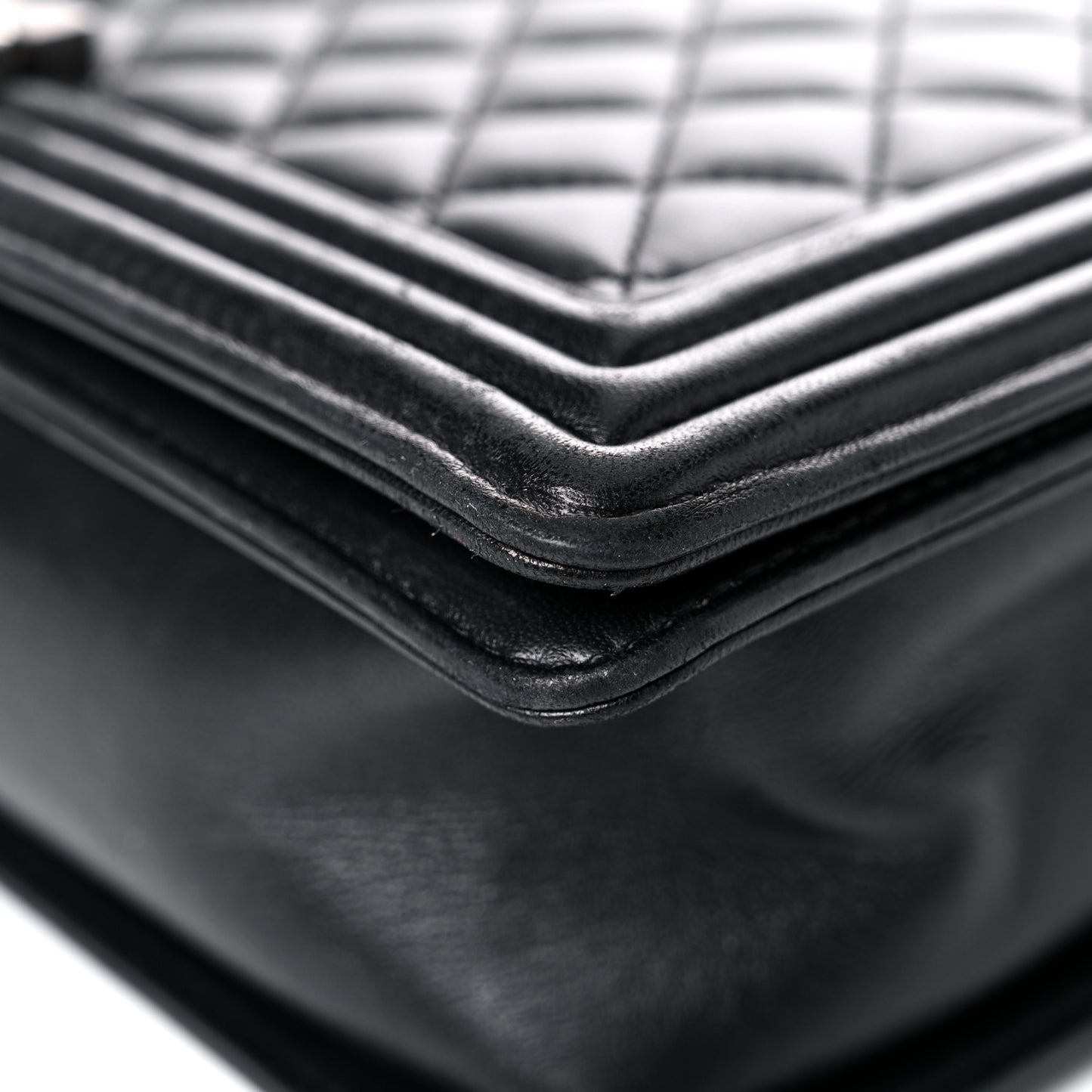 Lambskin Quilted New Medium Boy Flap Black