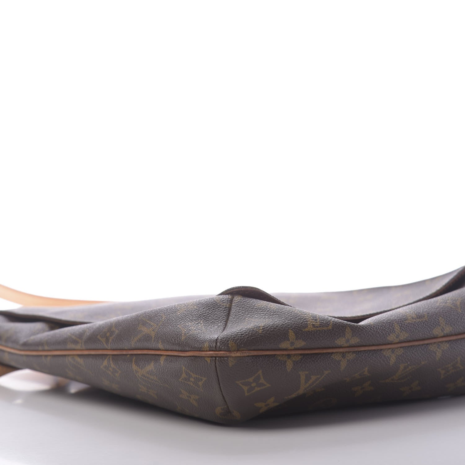 Louis Vuitton Monogram Musette GM 5 of 7