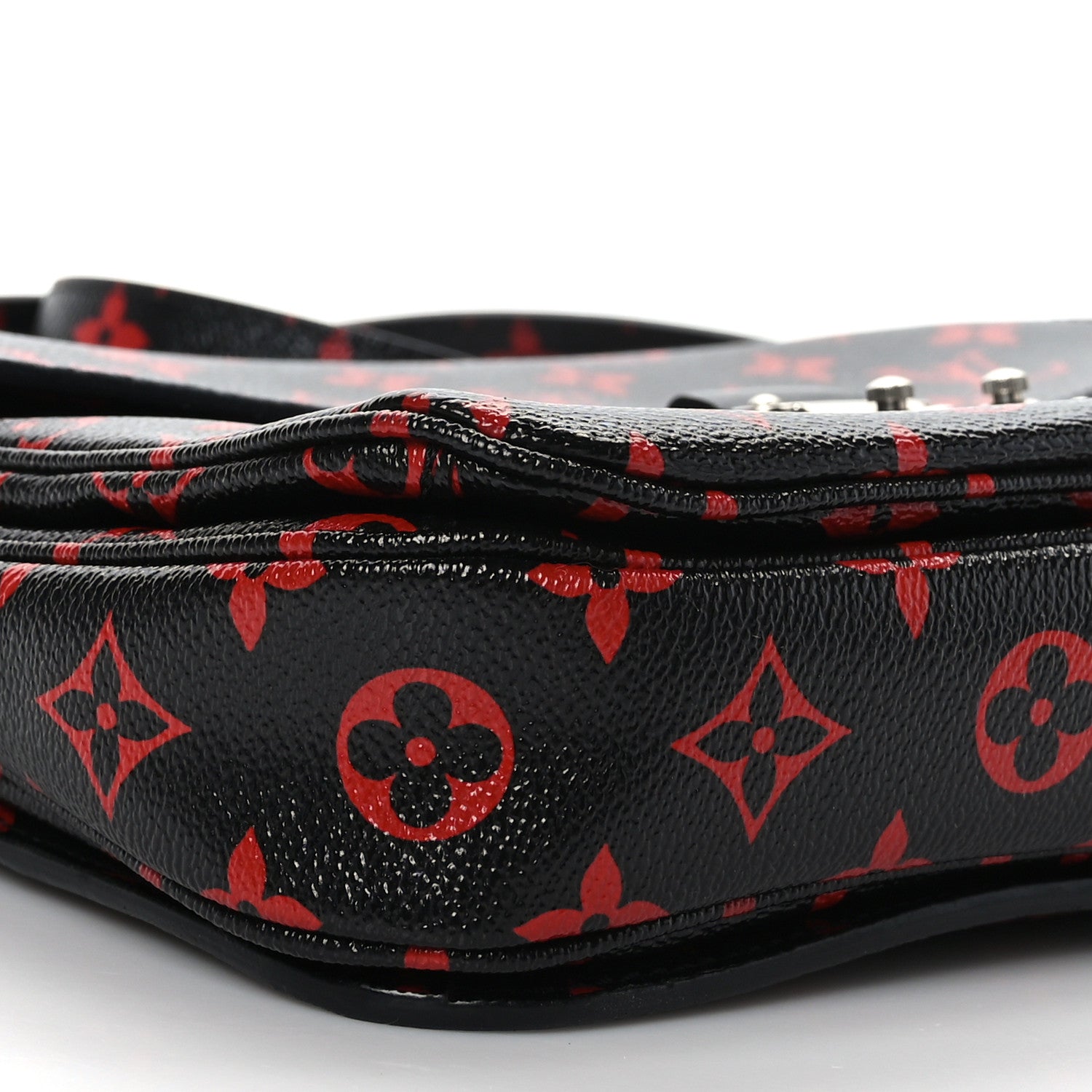 Louis Vuitton Monogram Infrarouge Pochette Metis 7 of 8