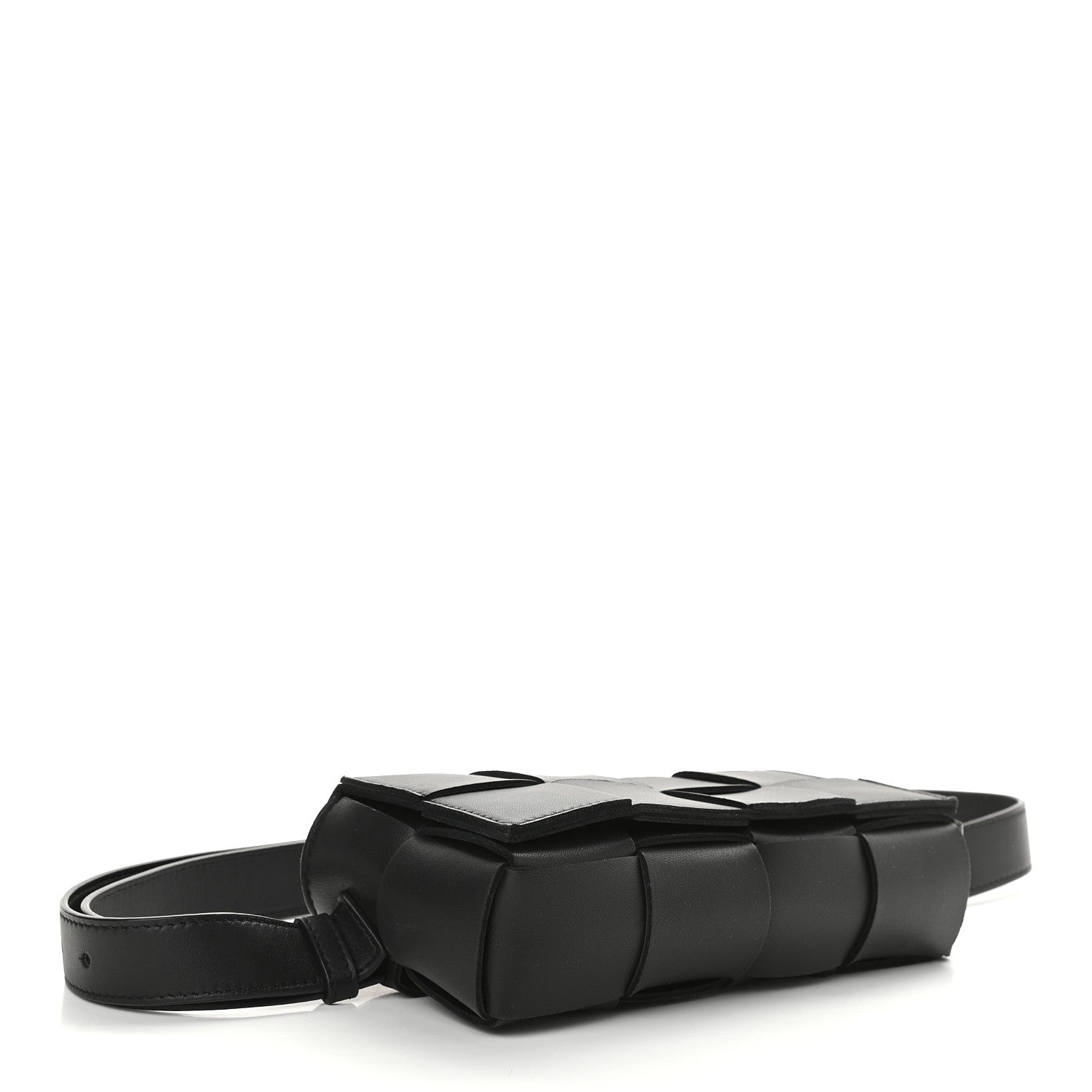 Bottega Veneta Nappa Maxi Intreccio The Belt Cassette Bag Black 4 of 11