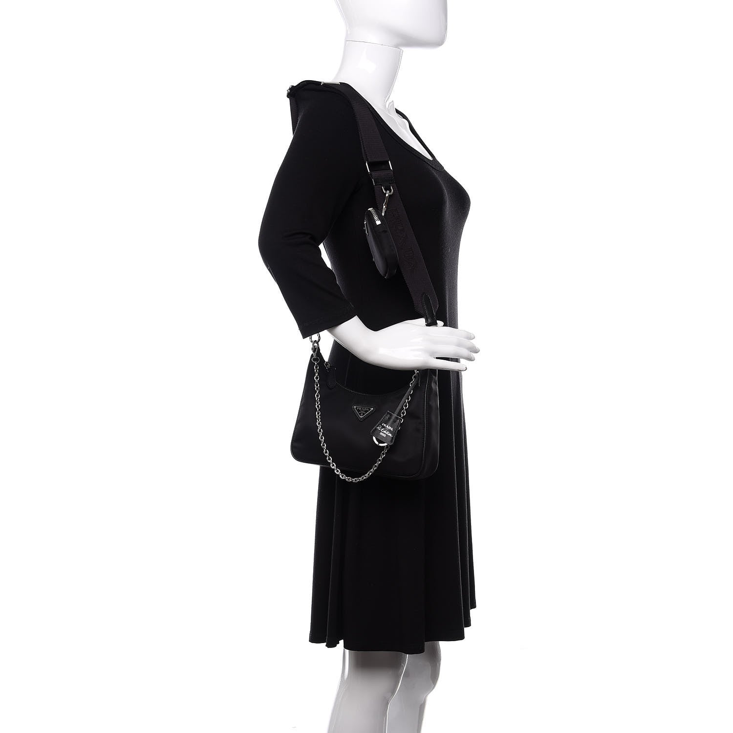 Prada Nylon Re-Edition 2005 Shoulder Bag Black 2 of 11