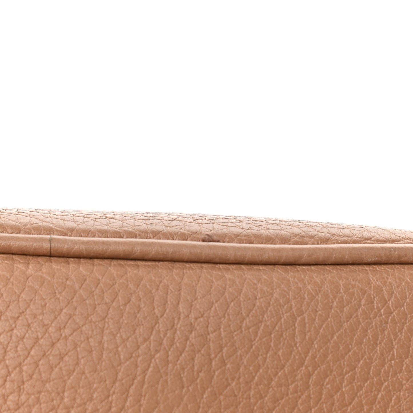 Pebbled Calfskin Small Soho Disco Bag Camelia