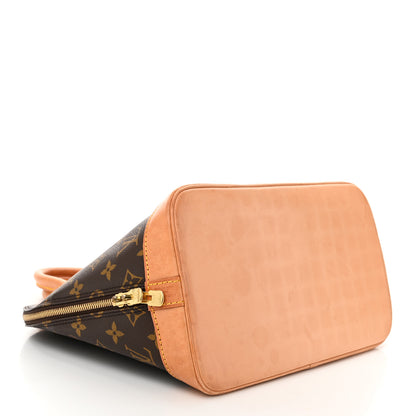 Louis Vuitton Monogram Alma PM 4 of 11