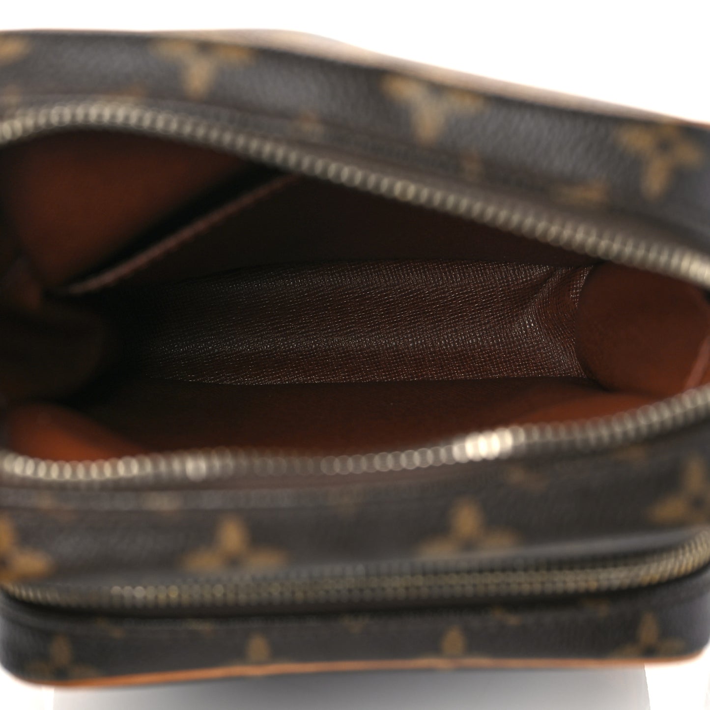 Monogram Amazone