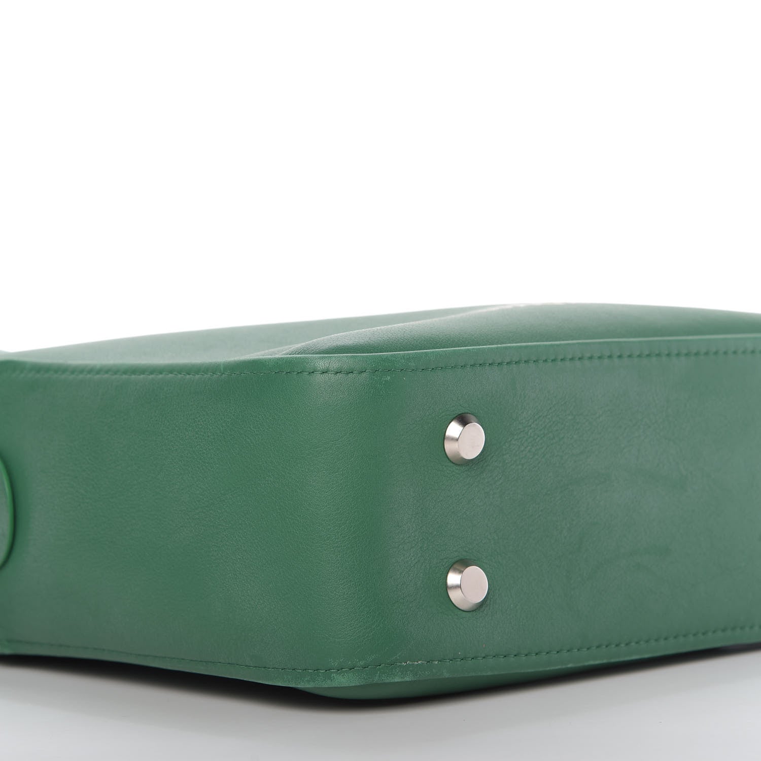 Balenciaga Shiny Day Calfskin S Triangle Duffle Vert Irlandais 7 of 9