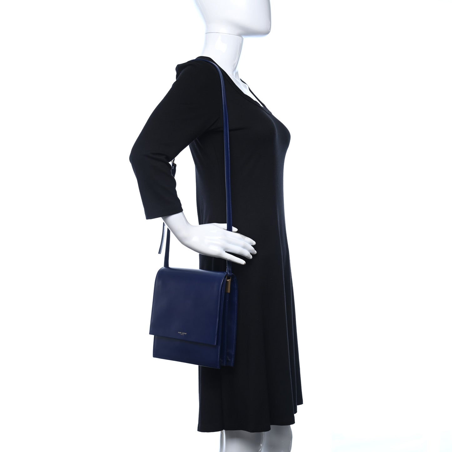 Calfskin Sao Shoulder Bag Saphir