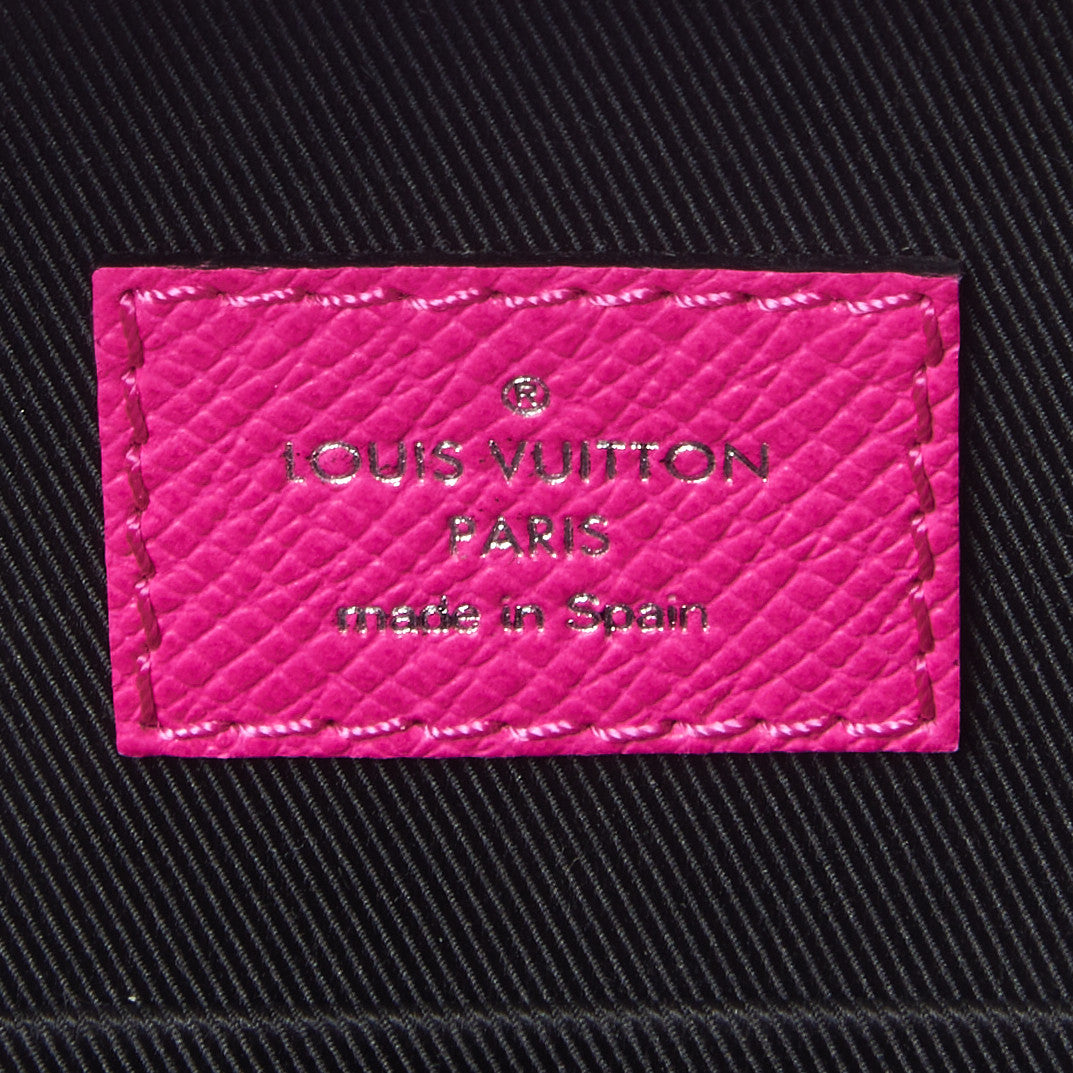 Taigarama Outdoor Slingbag Fuchsia
