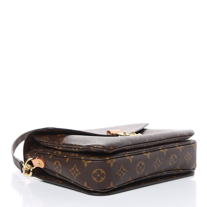 Louis Vuitton Monogram Pochette Metis 4 of 11