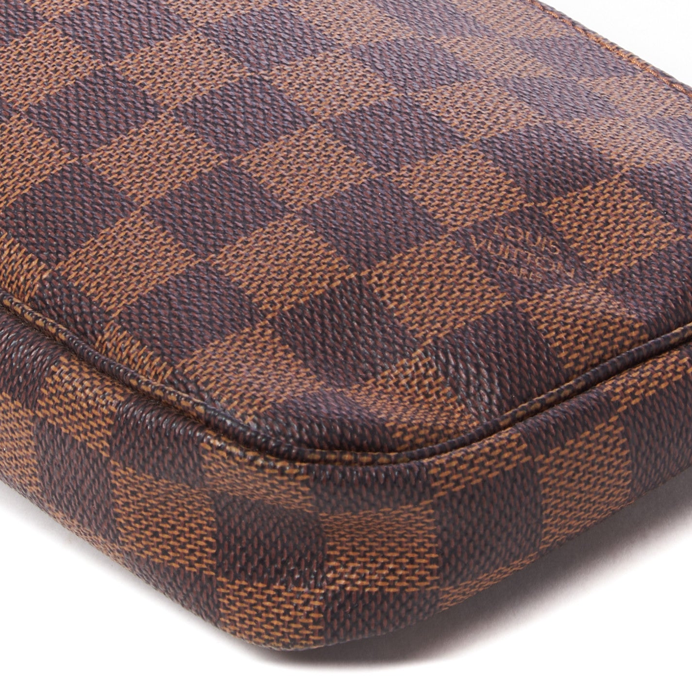 Damier Ebene Pochette Accessories
