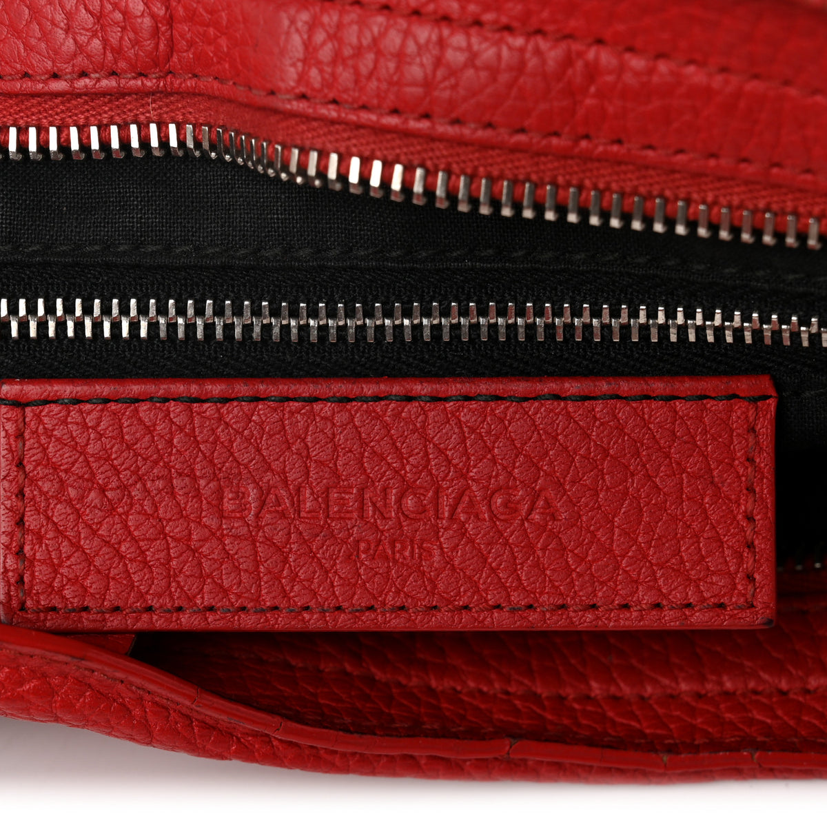Vibrato Calfskin Classic Silver Hardware S City Rouge Cerise