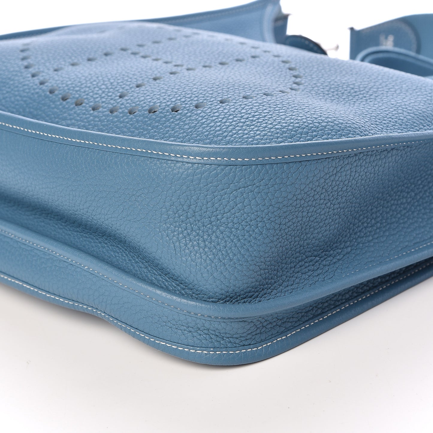 Taurillon Clemence Evelyne III GM Blue Jean