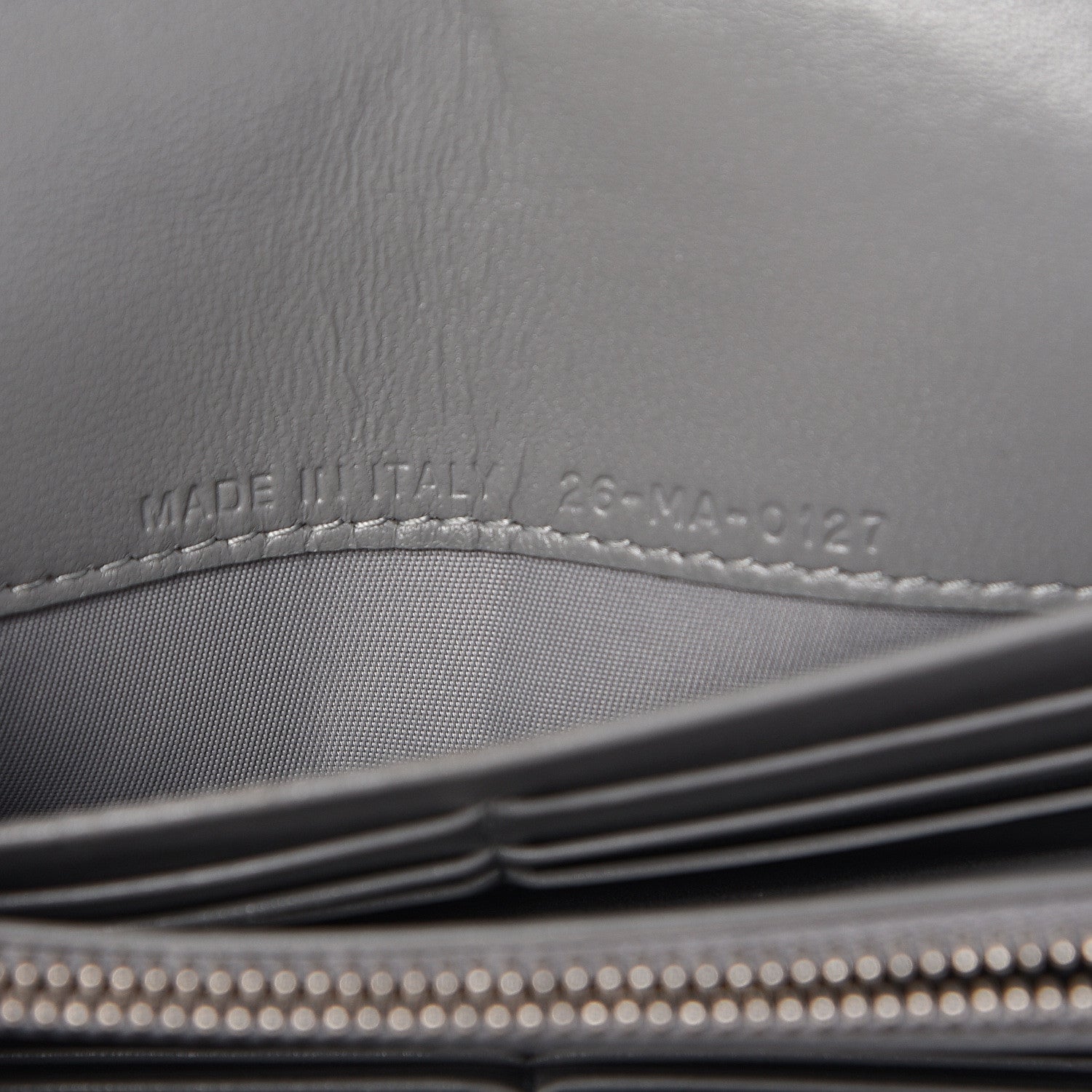 Christian Dior Grained Calfskin Diorama Croisiere Chain Wallet Gris 7 of 17