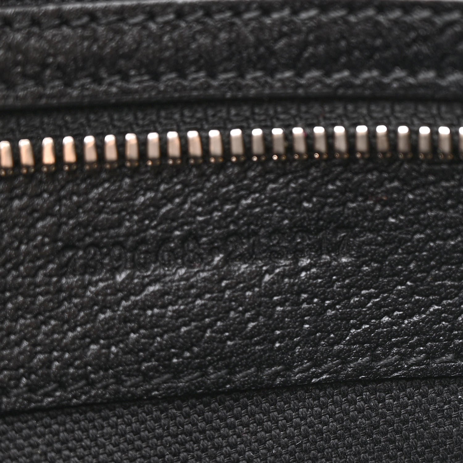 Gucci Monogram Jumbo GG Textured Dollar Calfskin Wristlet Messenger Bag Black 7 of 13