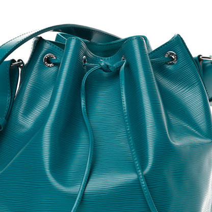 Louis Vuitton Epi Noe Cyan 8 of 20