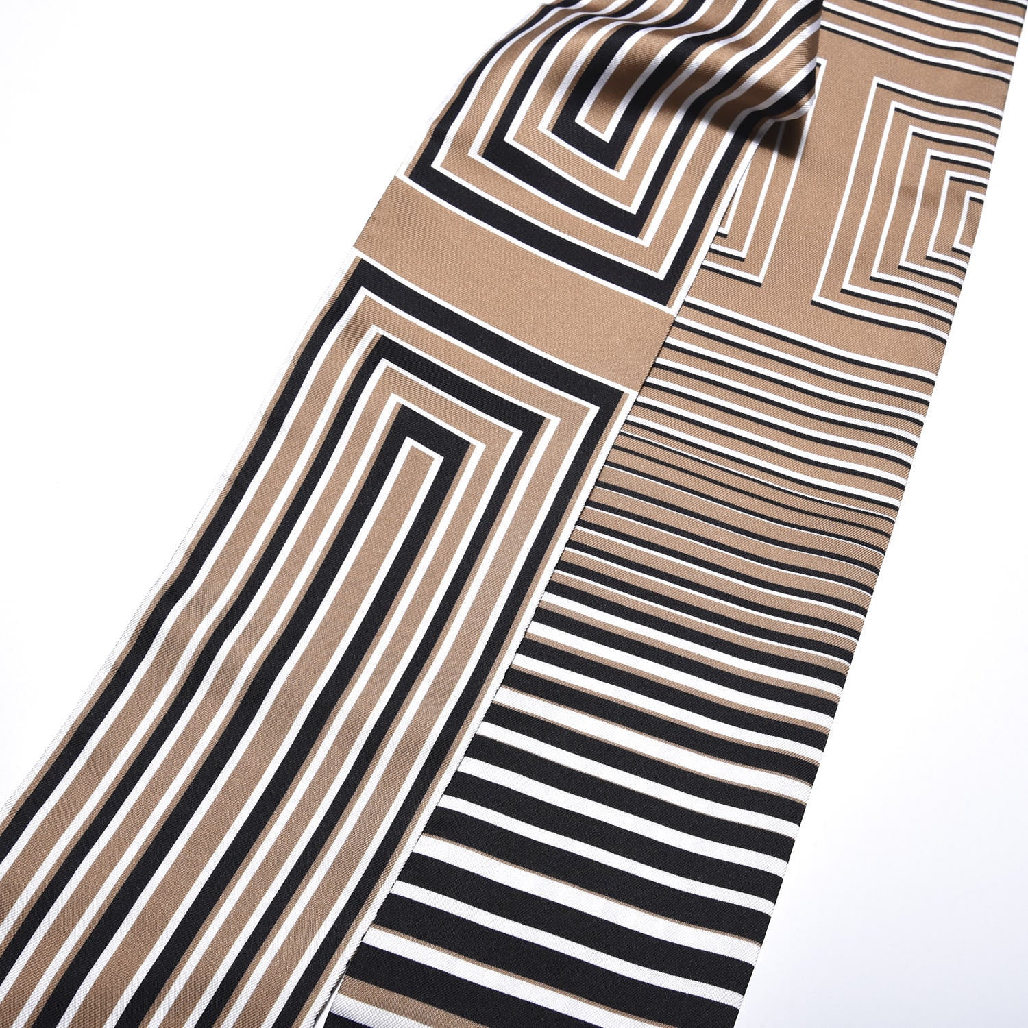 Hermes Silk H Au Galop Maxi Twilly Slim 4 of 4