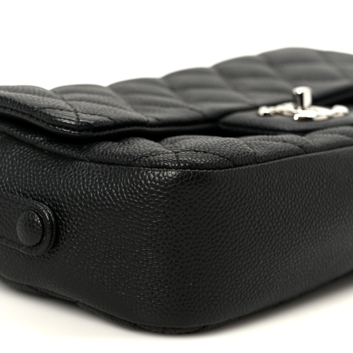 Caviar Quilted Medium Easy Flap Black