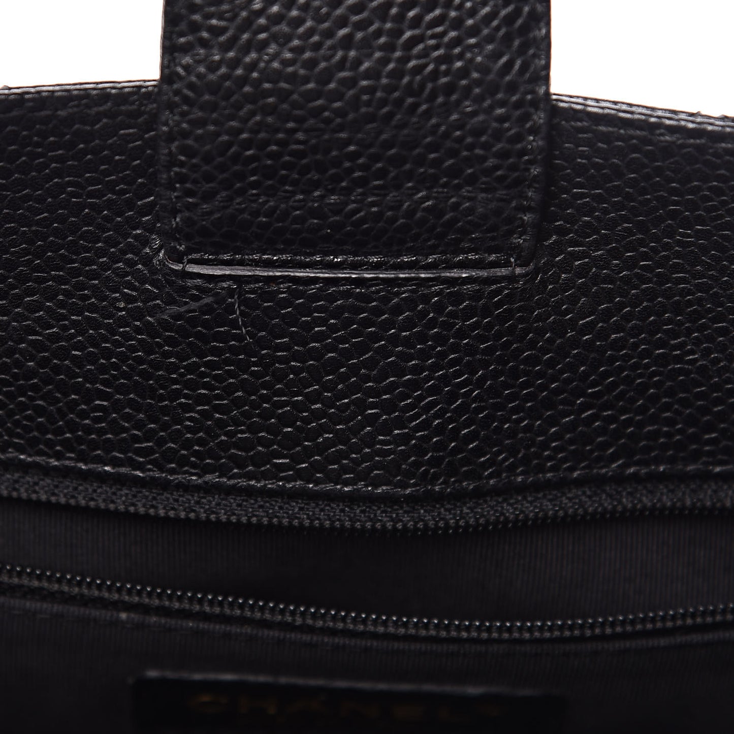 Caviar Quilted Petit Shopping Tote PST Black