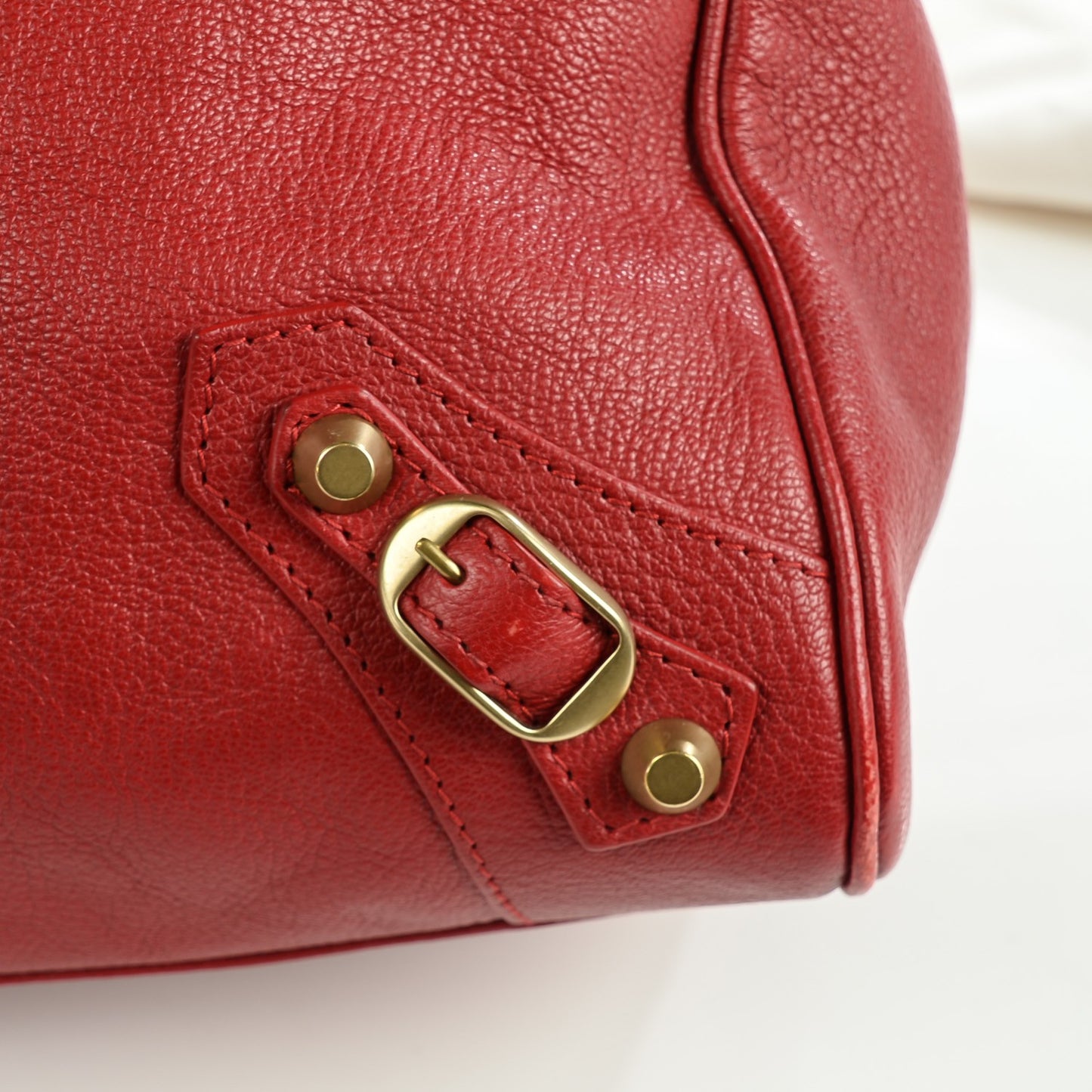 Sugar Goatskin Classic Gold Hardware Velo Rouge Rouge Coquelicot