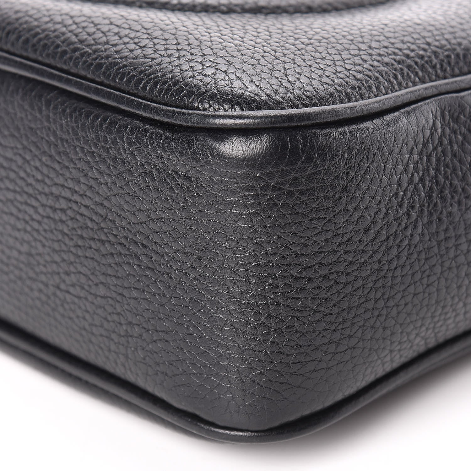 Gucci Pebbled Calfskin Small Soho Disco Bag Black 9 of 10