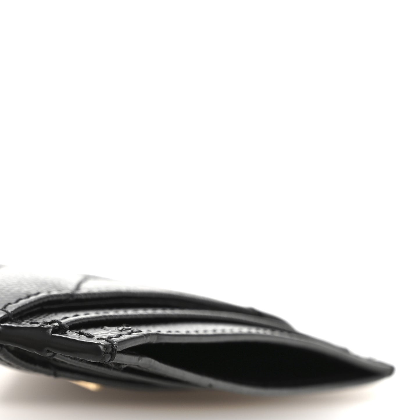 Grain De Poudre Matelasse Chevron Monogram Credit Card Case Black