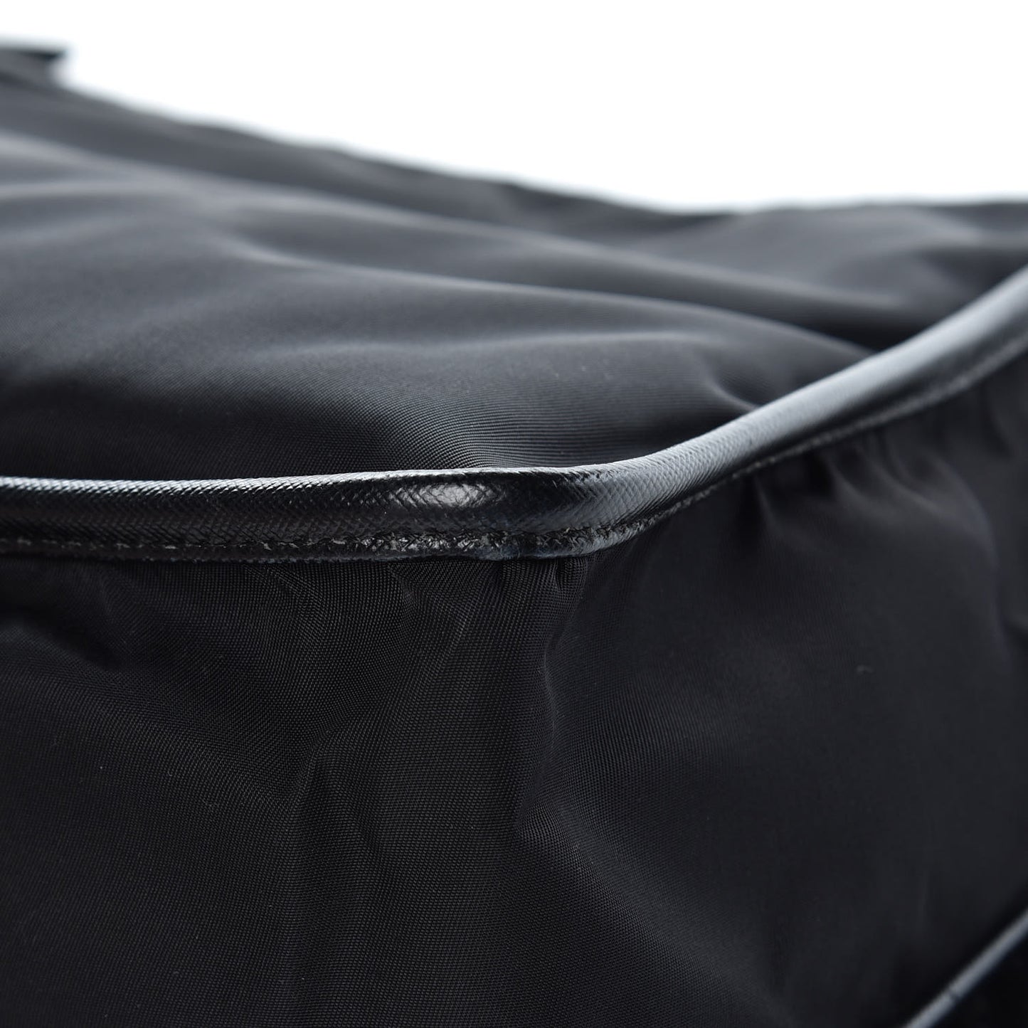 Tessuto Nylon Saffiano Messenger Satchel Black