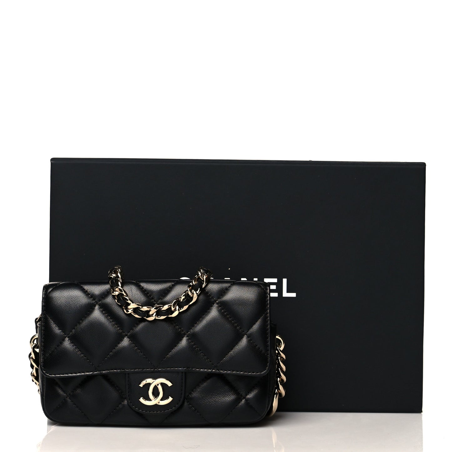 Lambskin Quilted Resin Bi-Color Flap Phone Holder With Chain Black