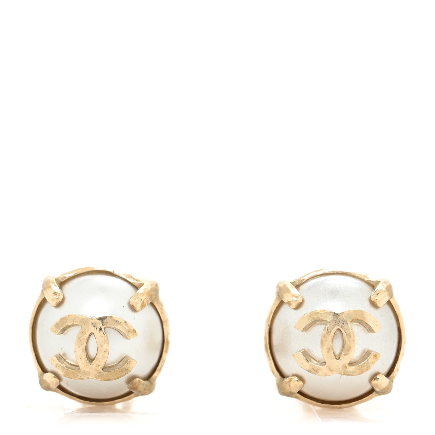 Pearl CC Large Clip On Earrings Light Gold