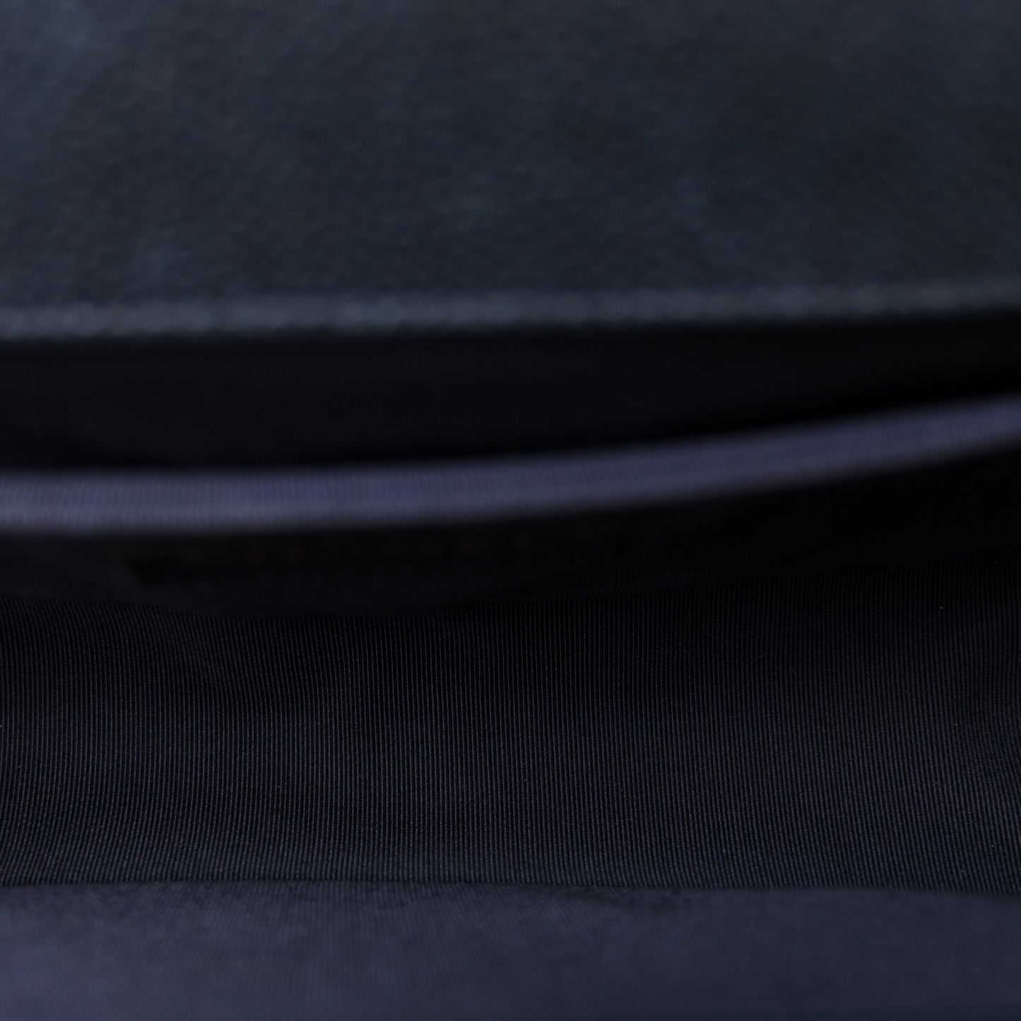 Caviar Quilted Medium Boy Flap Navy