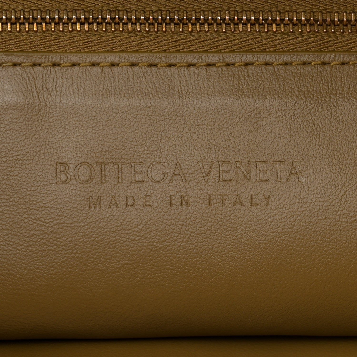 Bottega Veneta Suede Intrecciato Large Hop Acorn 6 of 11