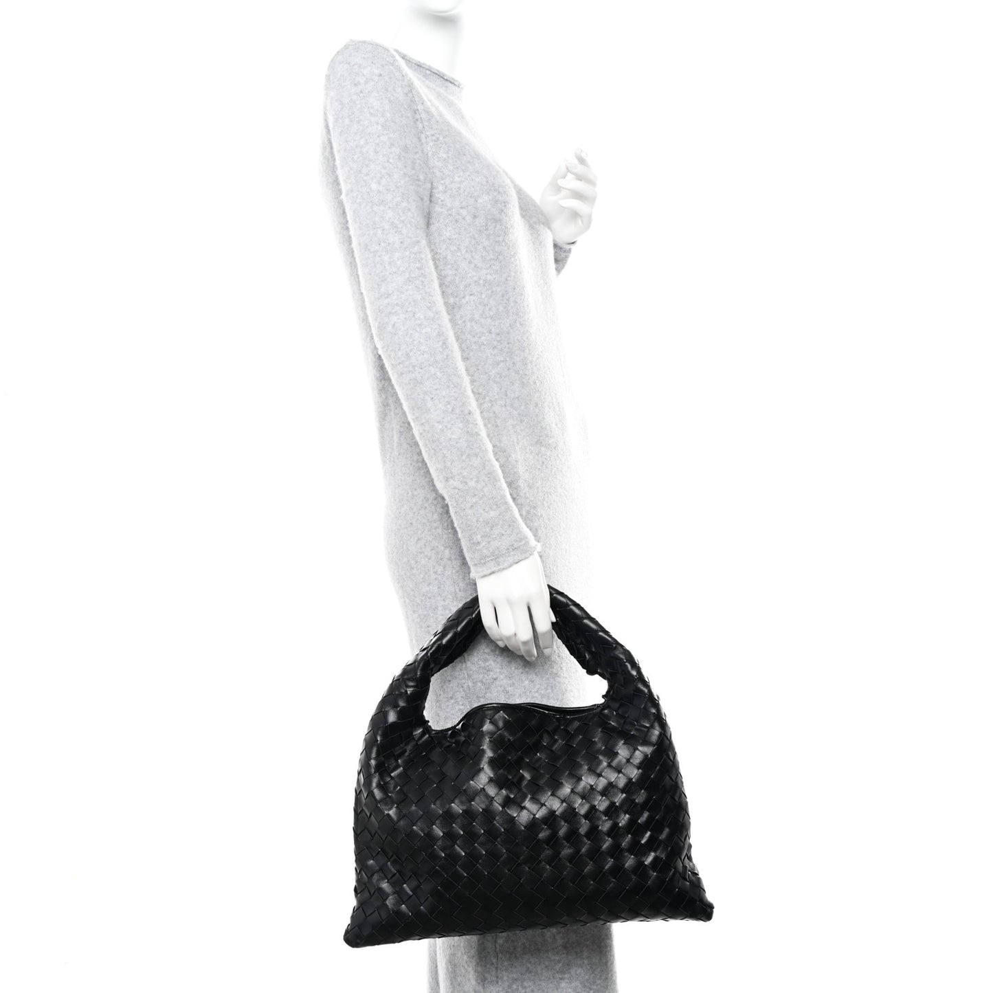 Calfskin Intrecciato Small Hop Black