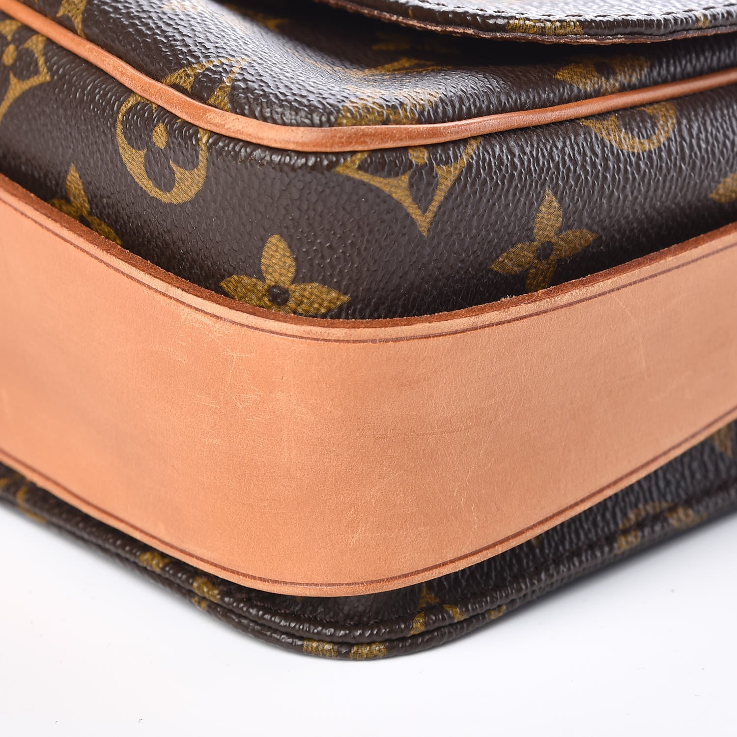 Louis Vuitton Monogram Cartouchiere 22 10 of 10