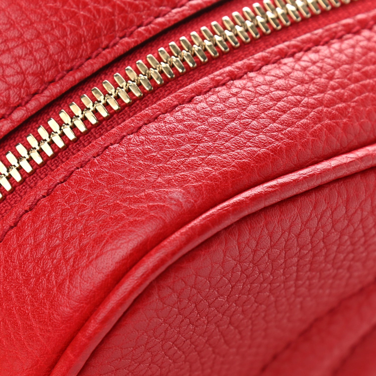 Gucci Pebbled Calfskin Small Soho Disco Bag Tabasco Red 12 of 14