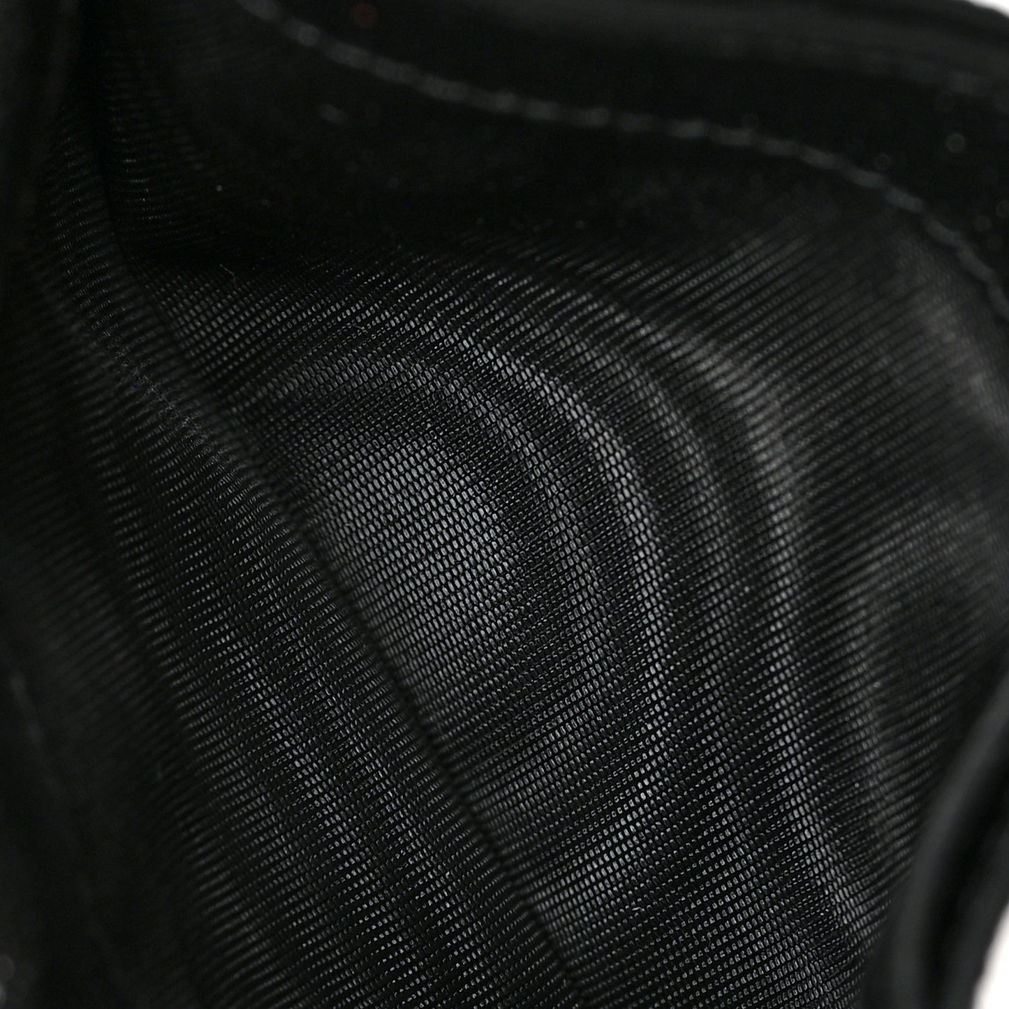 Grain de Poudre Uptown Card Holder Black