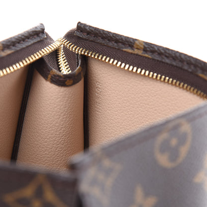 Louis Vuitton Monogram Toiletry Pouch 19 6 of 9