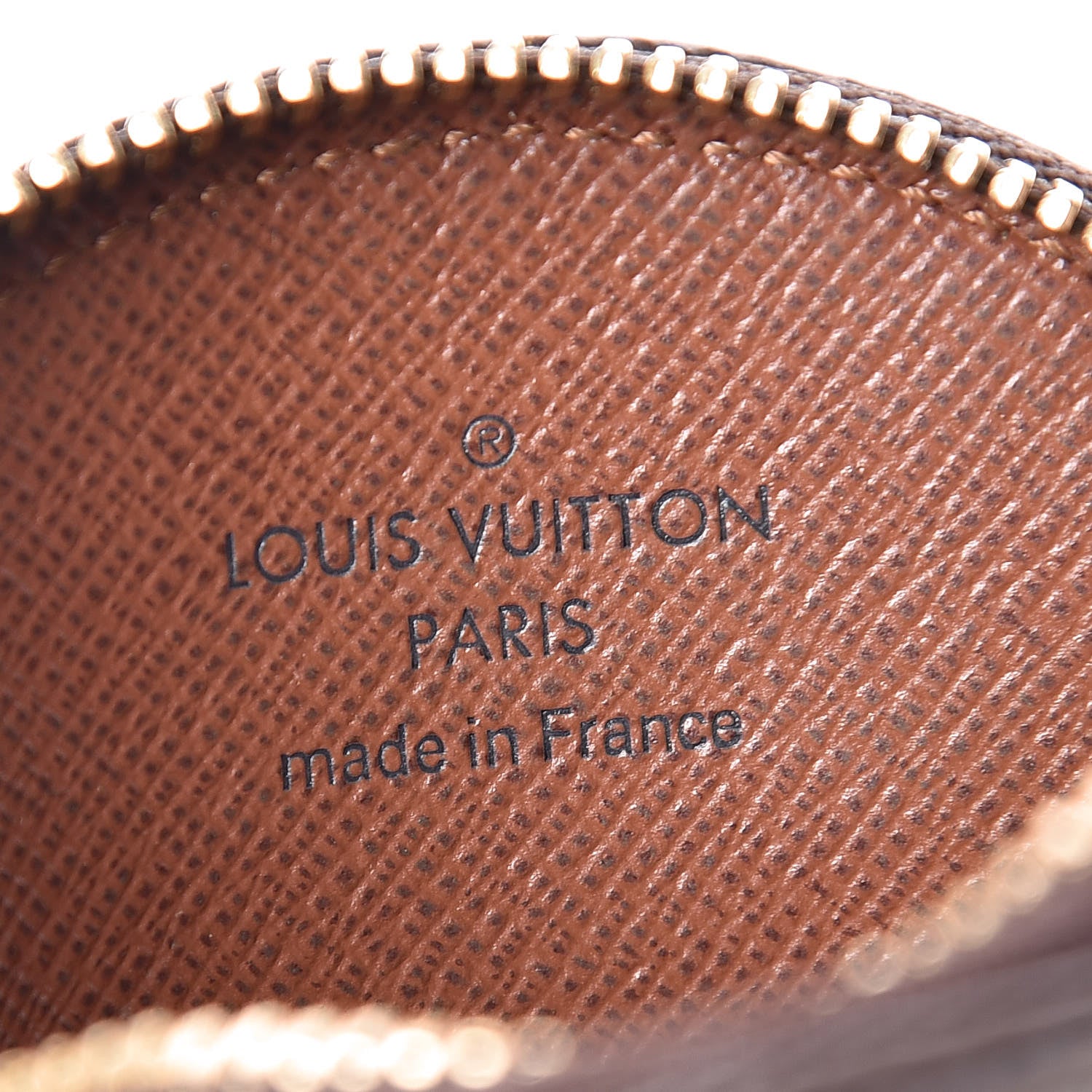 Louis Vuitton Monogram Round Coin Purse 6 of 7