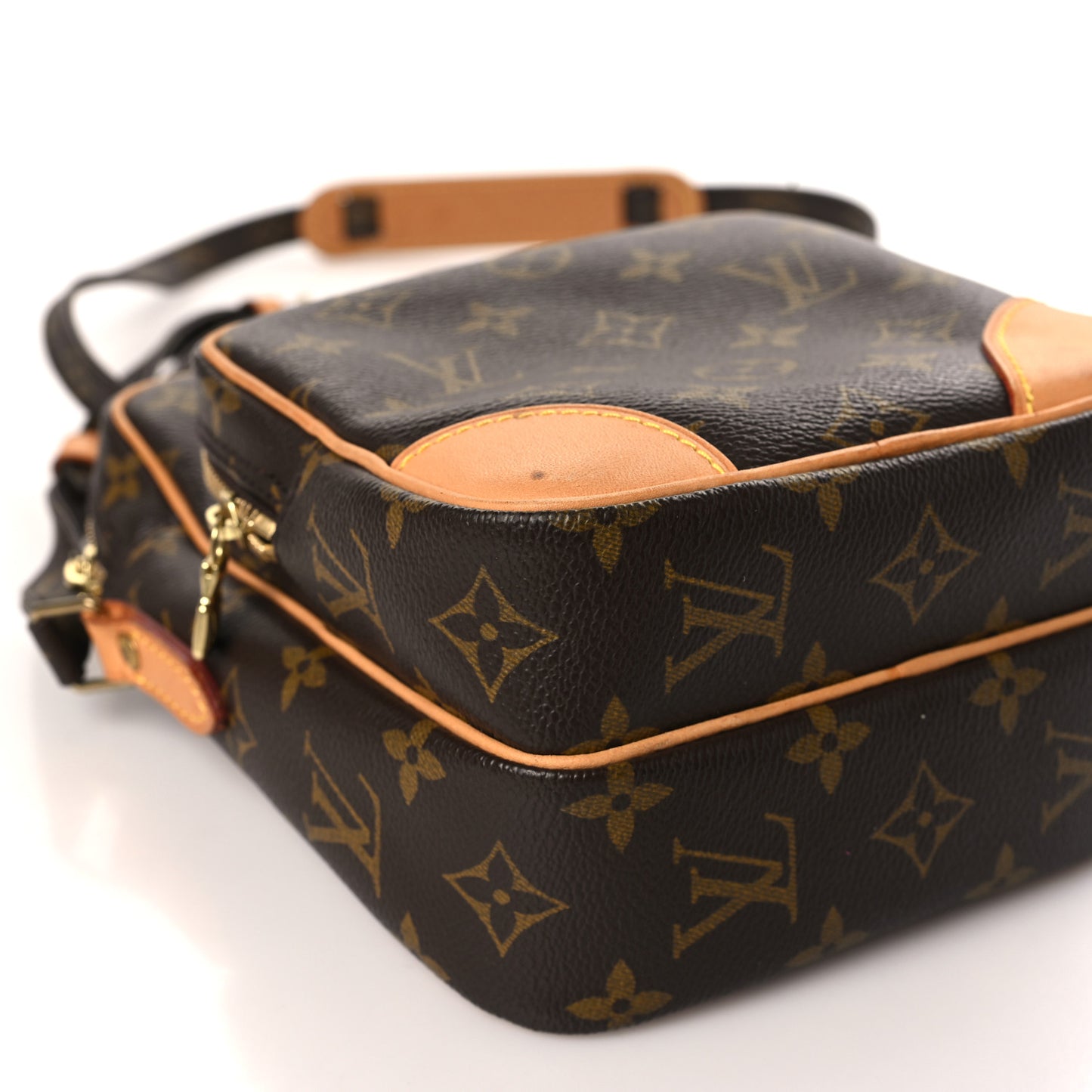 Monogram Amazone