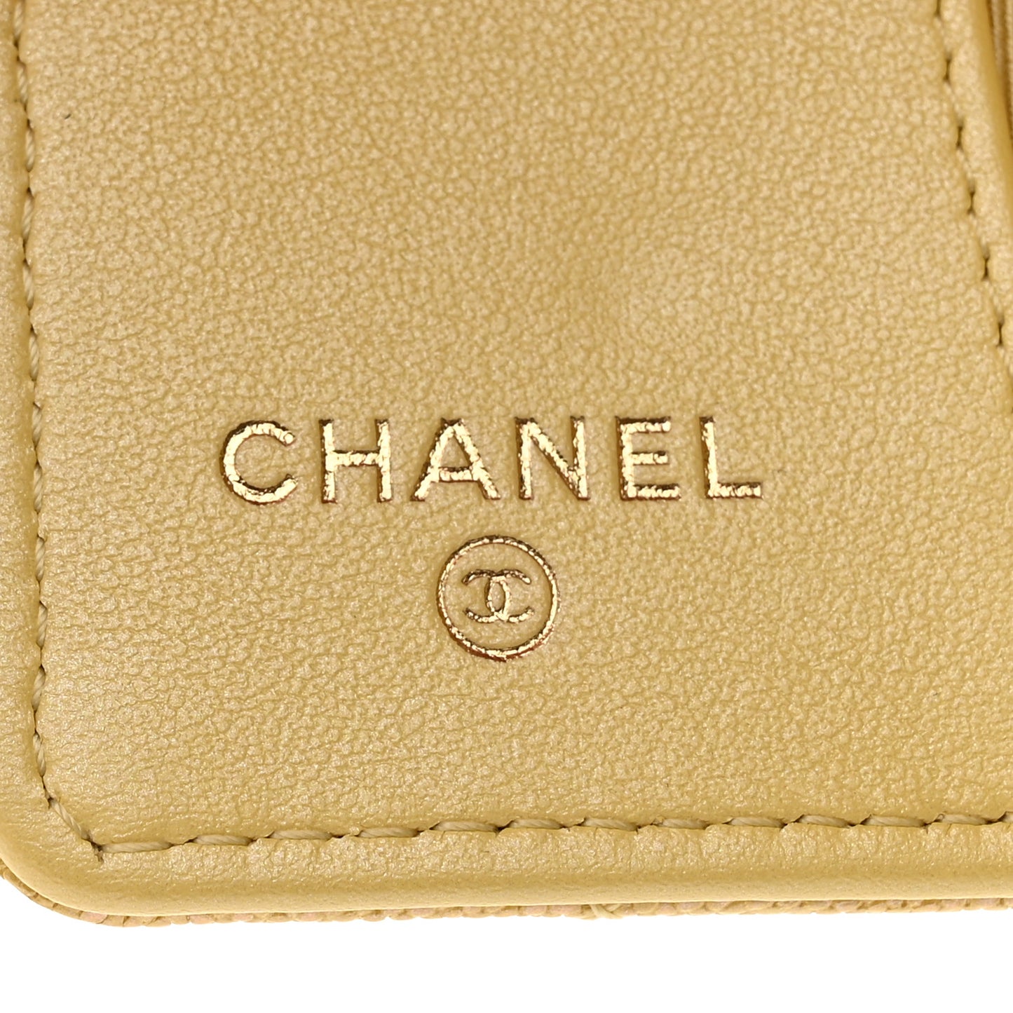 Iridescent Caviar Quilted Classic 4 Key Holder Wallet Yellow