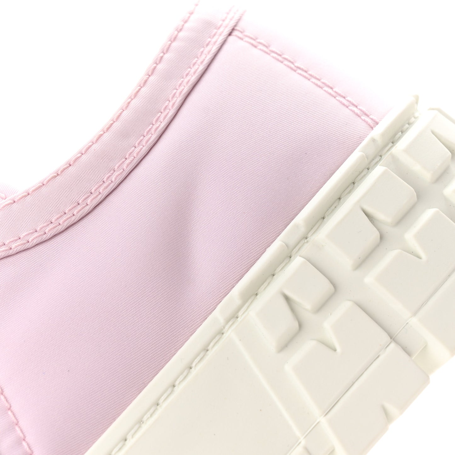 Re-Nylon Gabardine Triangle Logo Double Wheel 50mm Sneakers 40 Alabastro
