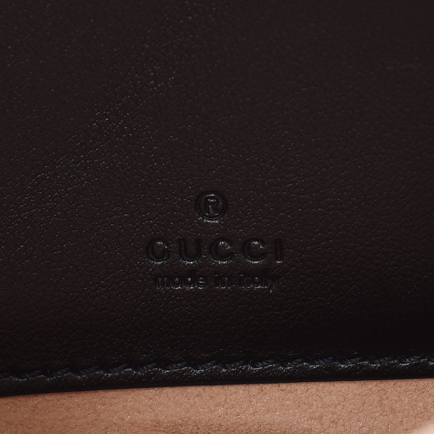 Calfskin Matelasse Mini GG Marmont Chain Crossbody Bag Black
