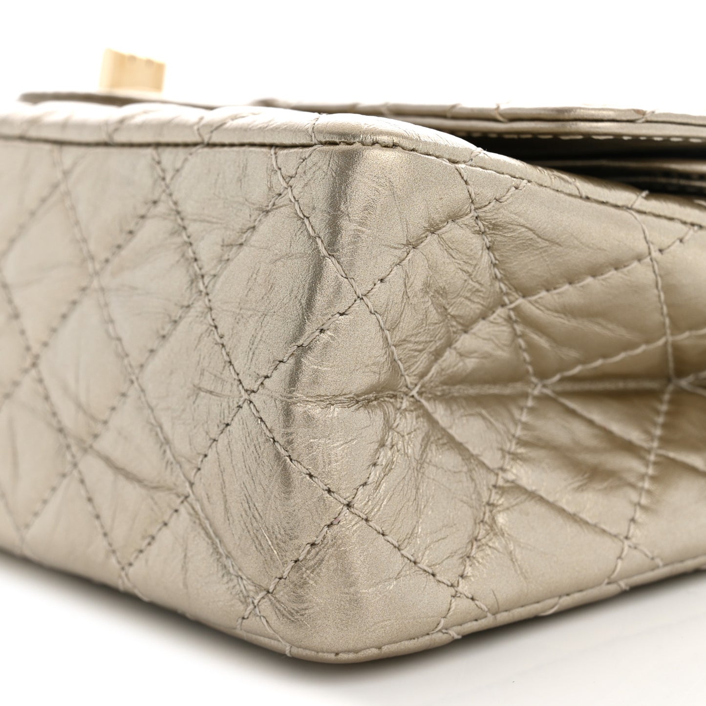 Metallic Aged Calfskin Quilted 2.55 Reissue 225 Flap Pale Gold