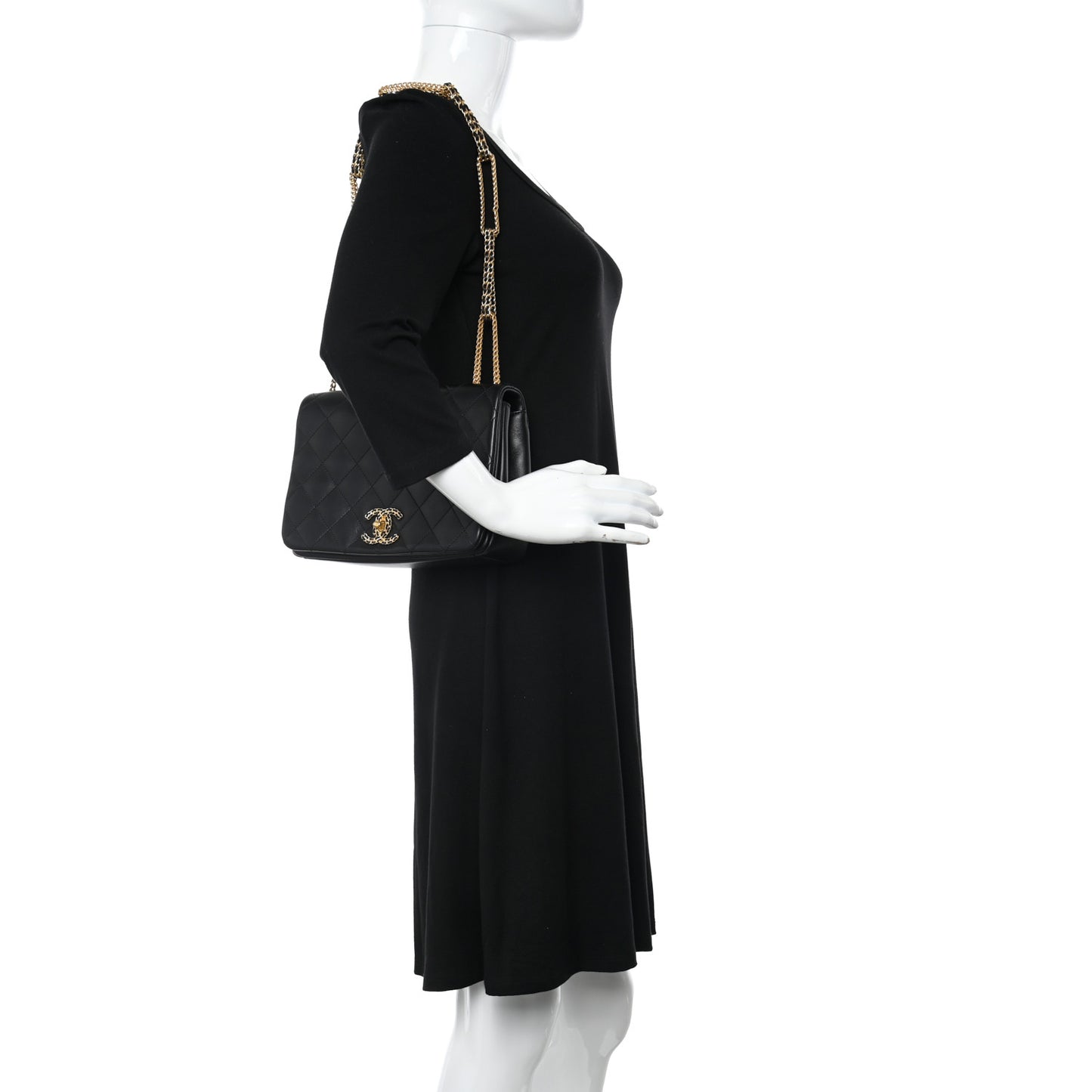 Lambskin Quilted Chain To Chain Flap Black