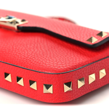 Valentino Garavani Grainy Calfskin Rockstud Flip Lock Chain Pouch Rouge Pur 8 of 8