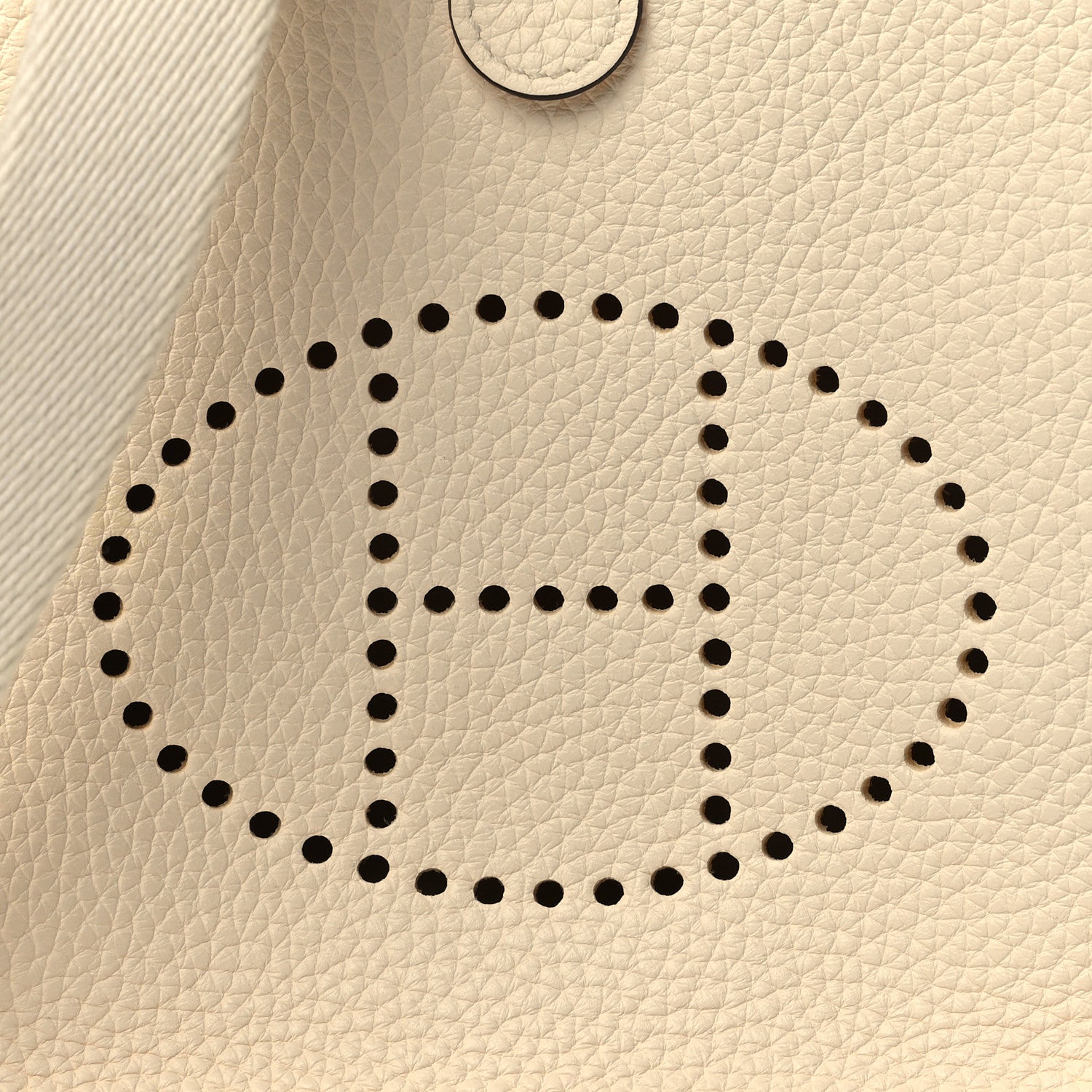 Hermes Taurillon Clemence Amazone Evelyne TPM Nata Craie 8 of 11