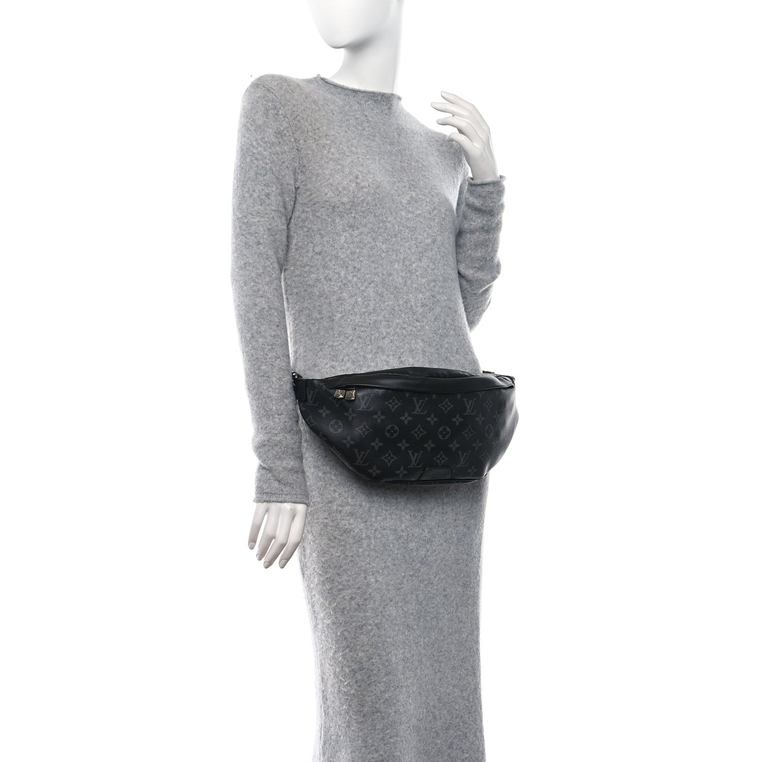 Louis Vuitton Monogram Eclipse Discovery Bumbag 2 of 8